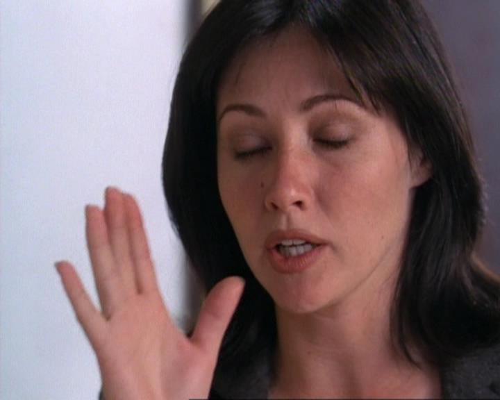 Charmed-Online-dot-net_119OutOfSight1691.jpg