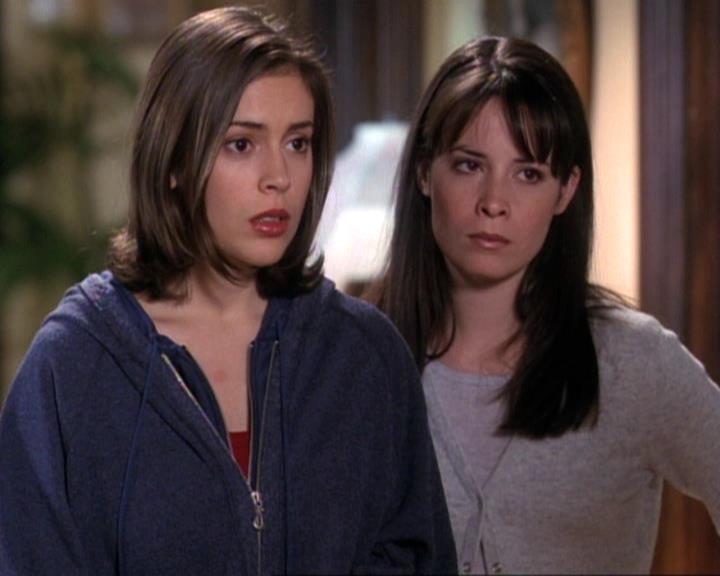Charmed-Online-dot-net_119OutOfSight1693.jpg