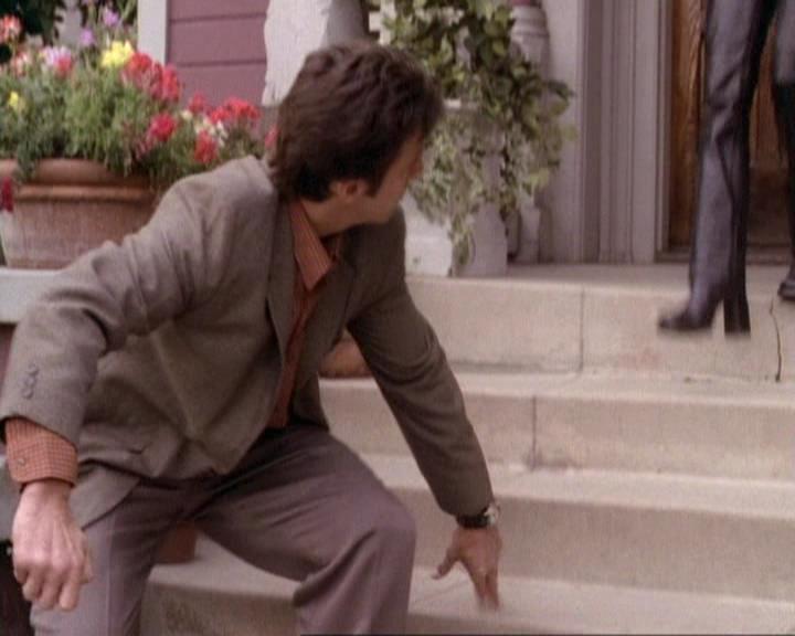 Charmed-Online-dot-net_119OutOfSight1706.jpg