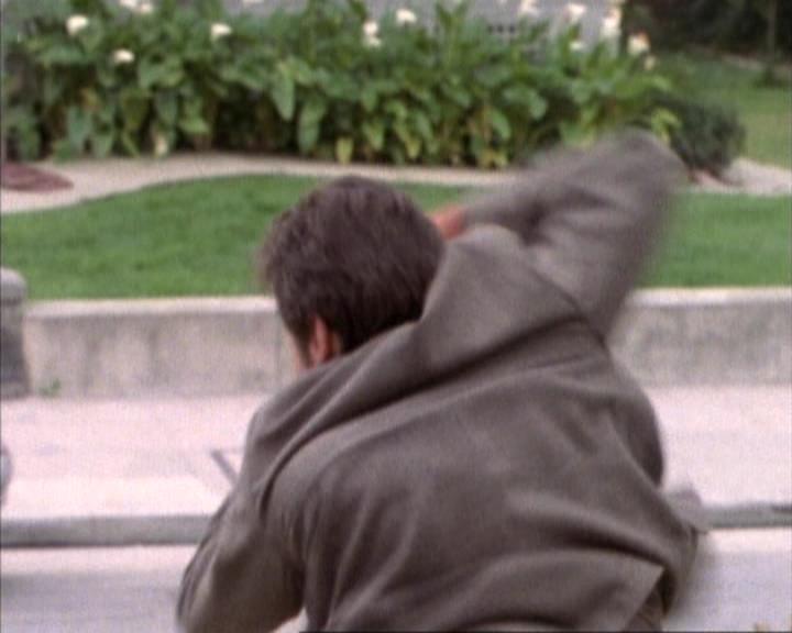 Charmed-Online-dot-net_119OutOfSight1726.jpg