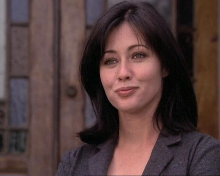 Charmed-Online-dot-net_119OutOfSight1738.jpg