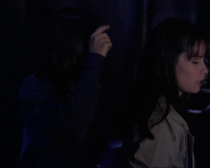 Charmed-Online-dot-net_119OutOfSight1754.jpg