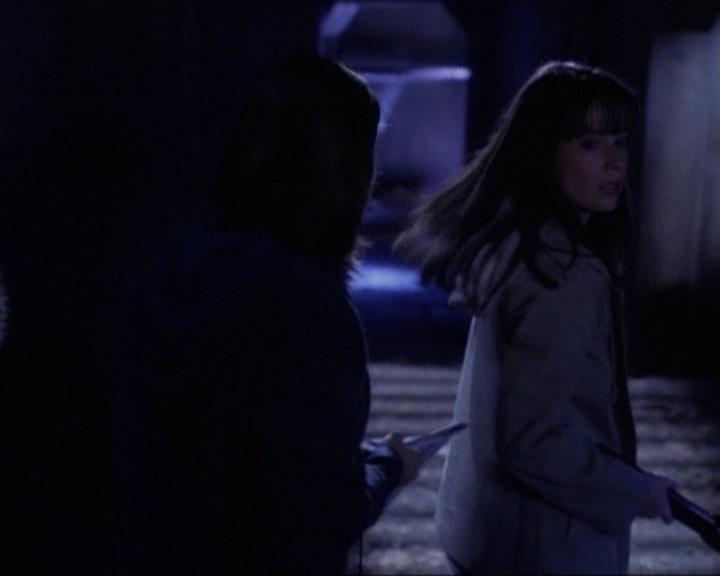 Charmed-Online-dot-net_119OutOfSight1756.jpg