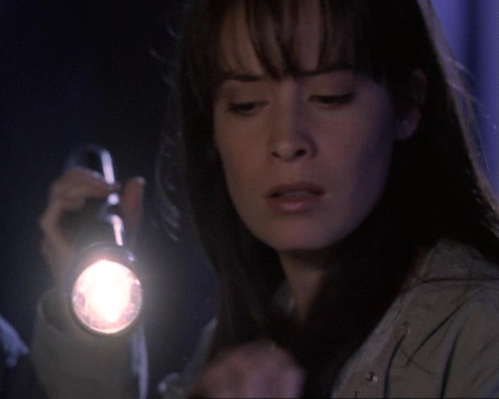 Charmed-Online-dot-net_119OutOfSight1772.jpg