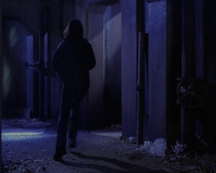 Charmed-Online-dot-net_119OutOfSight1842.jpg