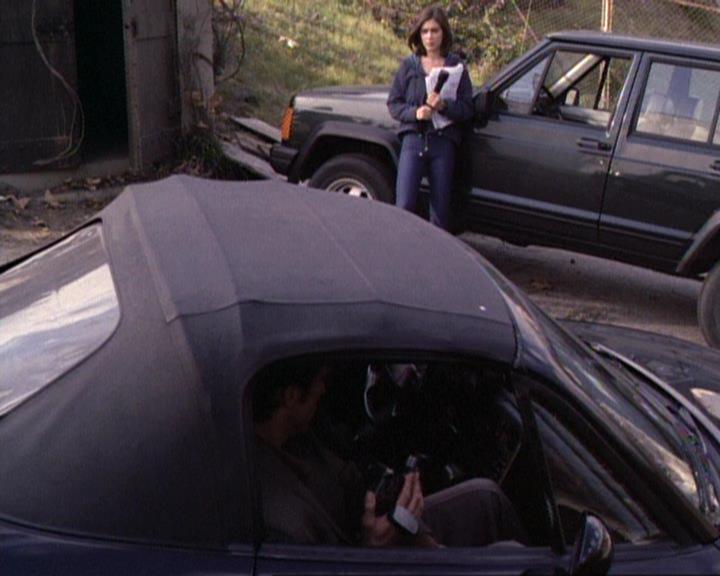 Charmed-Online-dot-net_119OutOfSight1923.jpg