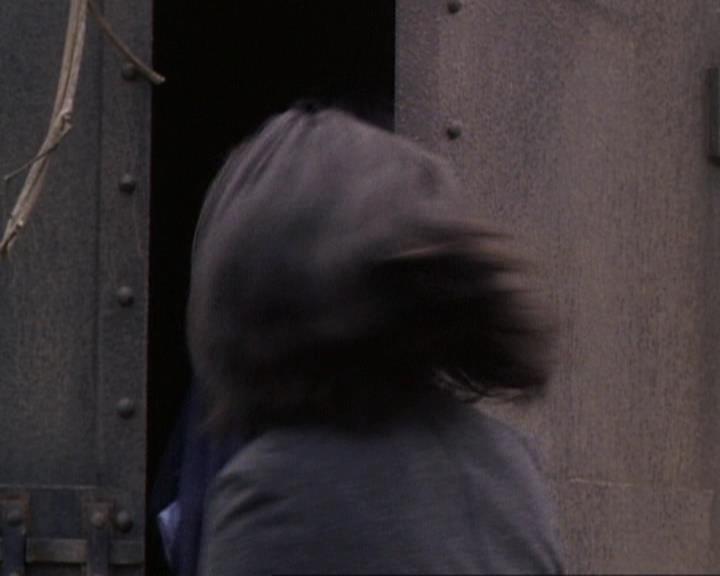 Charmed-Online-dot-net_119OutOfSight1937.jpg Charmed-Online-dot-net_119OutOfSight1937.jpg