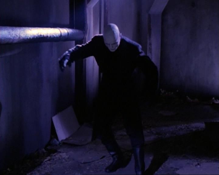 Charmed-Online-dot-net_119OutOfSight1949.jpg Charmed-Online-dot-net_119OutOfSight1949.jpg