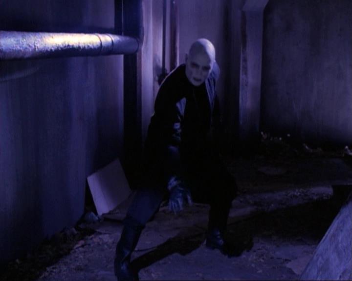 Charmed-Online-dot-net_119OutOfSight1961.jpg