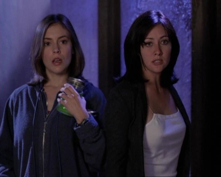 Charmed-Online-dot-net_119OutOfSight1966.jpg