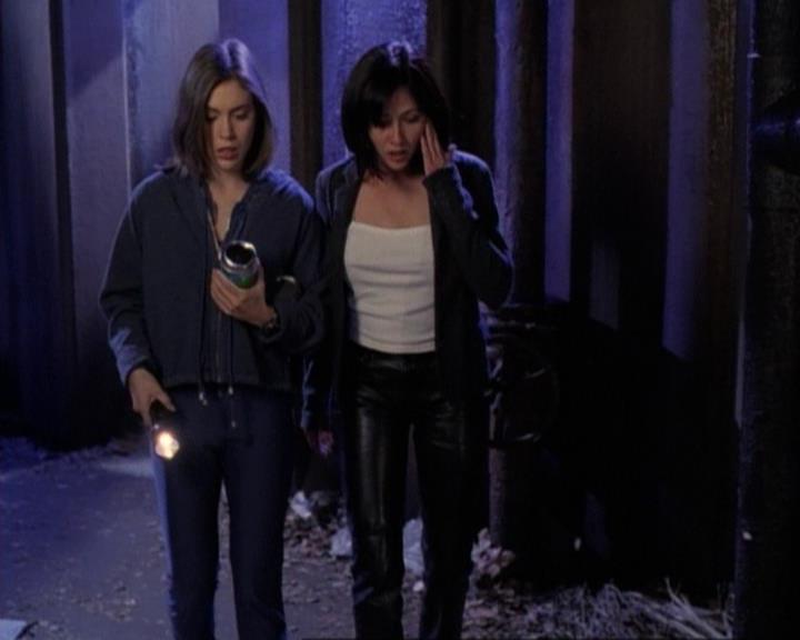 Charmed-Online-dot-net_119OutOfSight1971.jpg