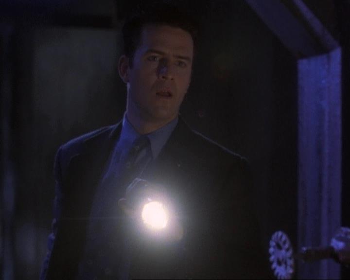 Charmed-Online-dot-net_119OutOfSight2078.jpg