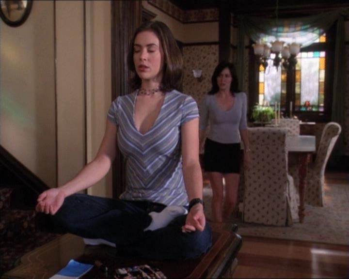 Charmed-Online-dot-net_120ThePowerOfTwo0007.jpg