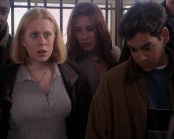 Charmed-Online-dot-net_120ThePowerOfTwo0257.jpg