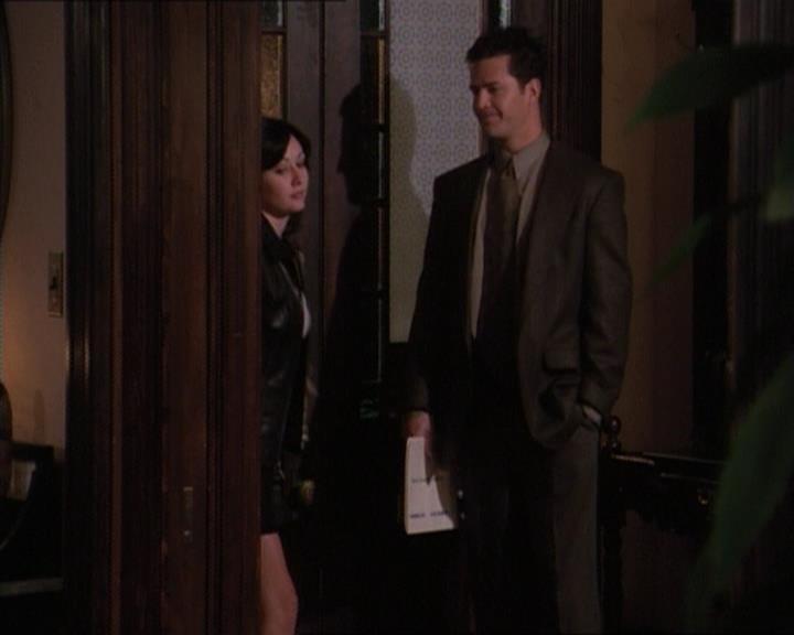 Charmed-Online-dot-net_120ThePowerOfTwo0634.jpg