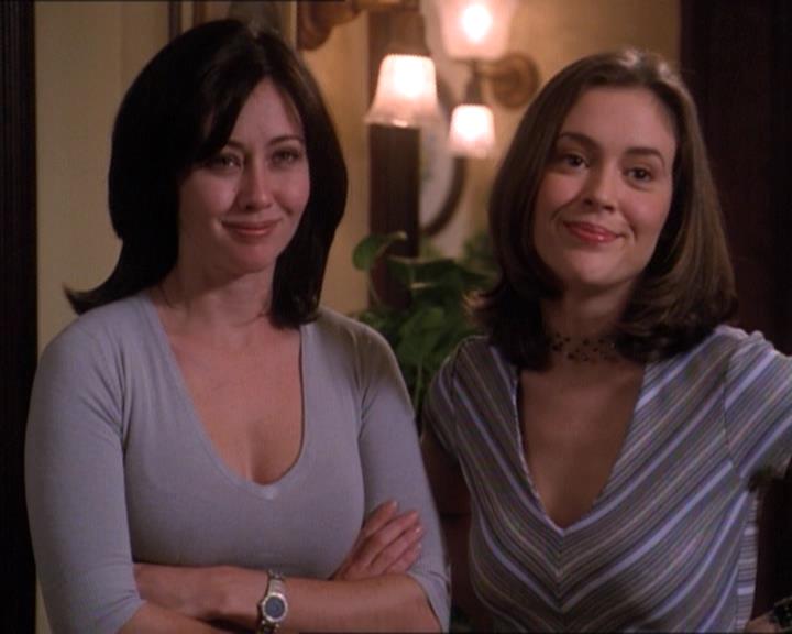Charmed-Online-dot-net_120ThePowerOfTwo0723.jpg