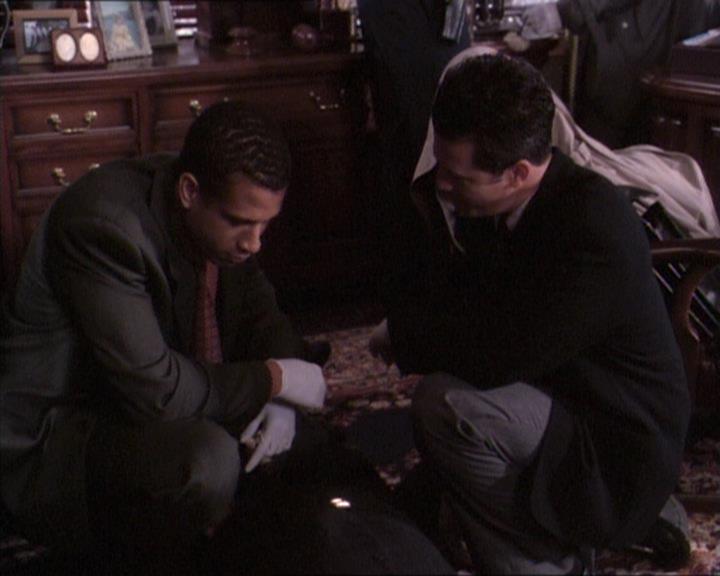Charmed-Online-dot-net_120ThePowerOfTwo0840.jpg