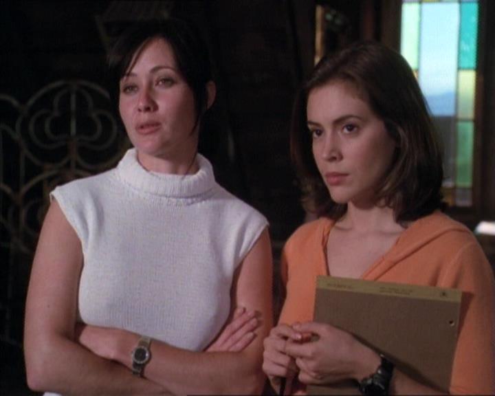 Charmed-Online-dot-net_120ThePowerOfTwo1033.jpg