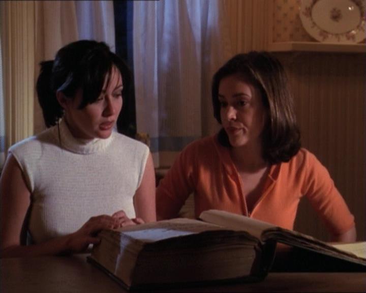 Charmed-Online-dot-net_120ThePowerOfTwo1652.jpg