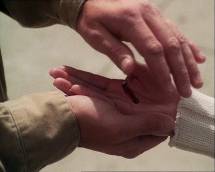 Charmed-Online-dot-net_121LoveHurts0040.jpg Charmed-Online-dot-net_121LoveHurts0040.jpg