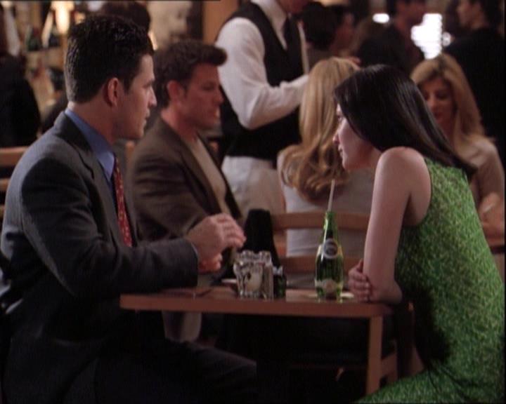 Charmed-Online-dot-net_121LoveHurts0554.jpg