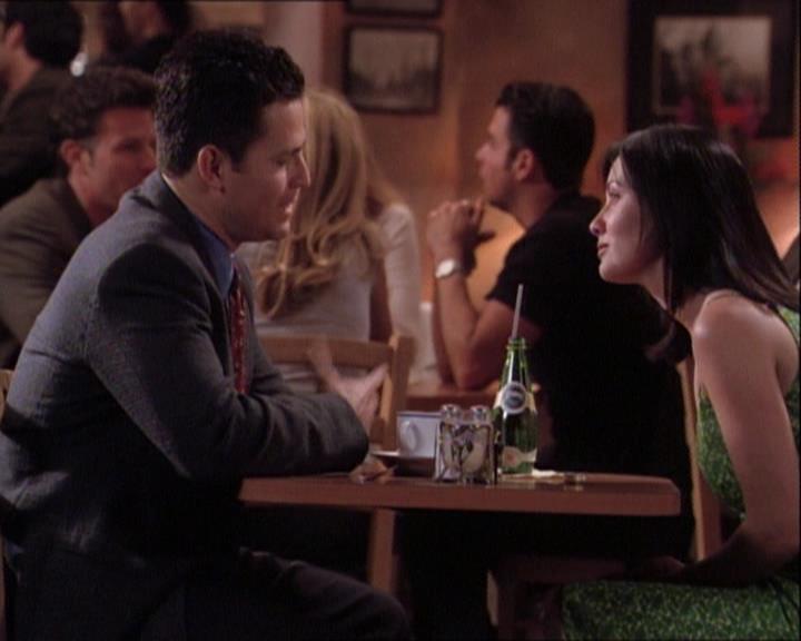 Charmed-Online-dot-net_121LoveHurts0616.jpg