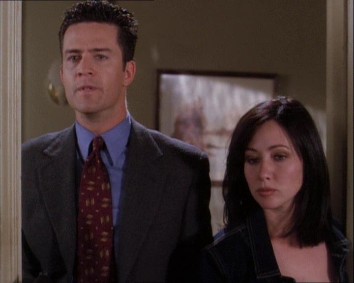 Charmed-Online-dot-net_121LoveHurts0992.jpg Charmed-Online-dot-net_121LoveHurts0992.jpg