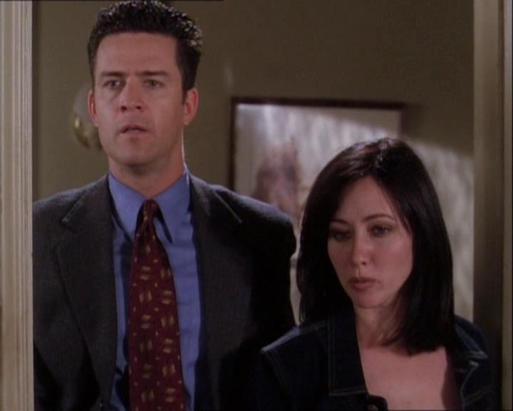 Charmed-Online-dot-net_121LoveHurts0994.jpg Charmed-Online-dot-net_121LoveHurts0994.jpg