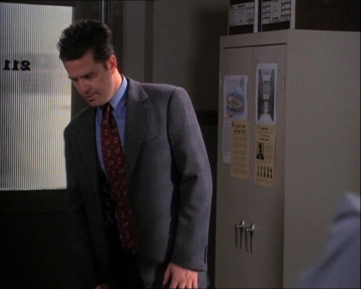 Charmed-Online-dot-net_121LoveHurts1173.jpg