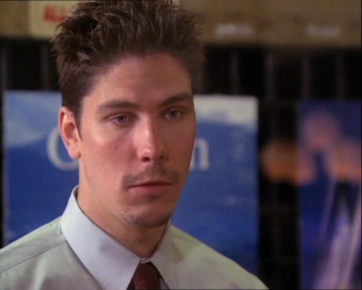 Charmed-Online-dot-net_121LoveHurts1262.jpg