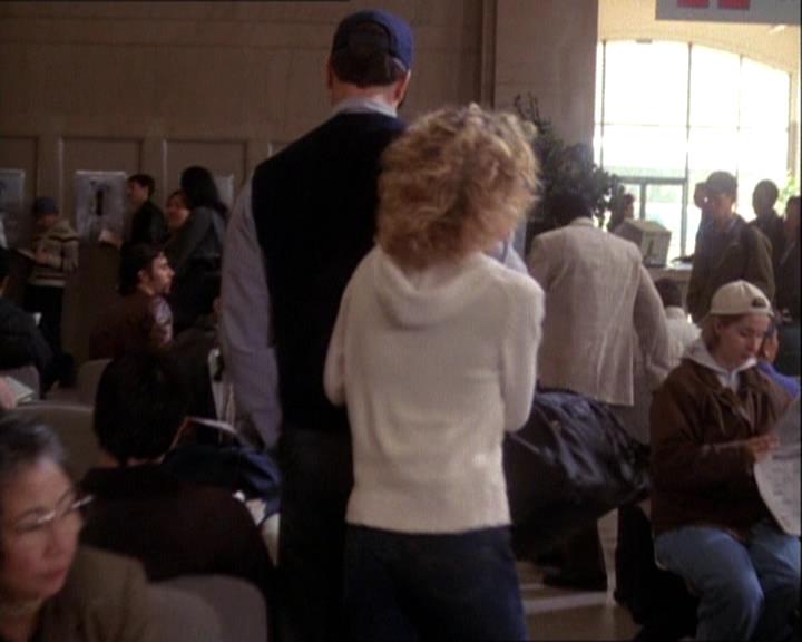 Charmed-Online-dot-net_121LoveHurts1269.jpg Charmed-Online-dot-net_121LoveHurts1269.jpg