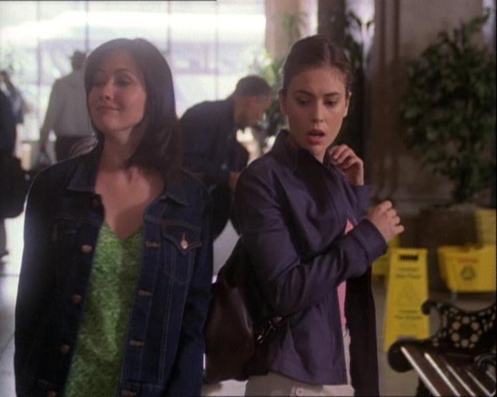 Charmed-Online-dot-net_121LoveHurts1312.jpg Charmed-Online-dot-net_121LoveHurts1312.jpg