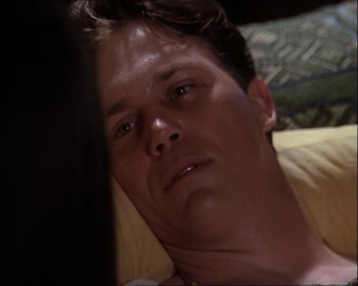 Charmed-Online-dot-net_121LoveHurts1462.jpg Charmed-Online-dot-net_121LoveHurts1462.jpg