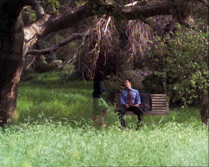 Charmed-Online-dot-net_121LoveHurts1594.jpg Charmed-Online-dot-net_121LoveHurts1594.jpg