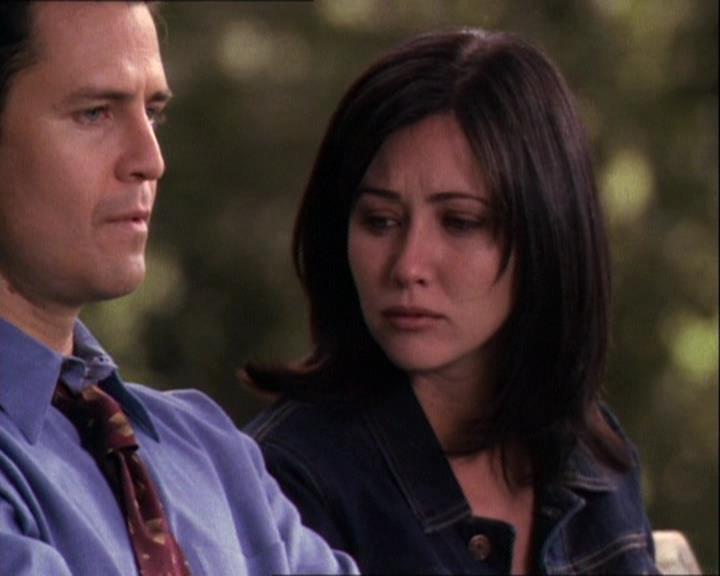Charmed-Online-dot-net_121LoveHurts1666.jpg