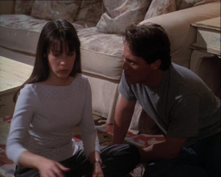 Charmed-Online-dot-net_121LoveHurts1953.jpg