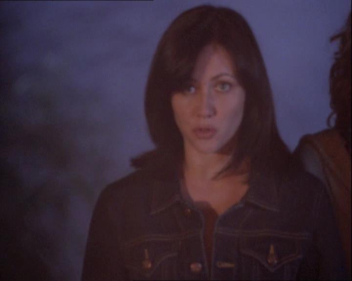 Charmed-Online-dot-net_121LoveHurts2017.jpg Charmed-Online-dot-net_121LoveHurts2017.jpg