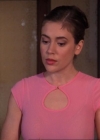 Charmed-Online-dot-net_121LoveHurts0809.jpg