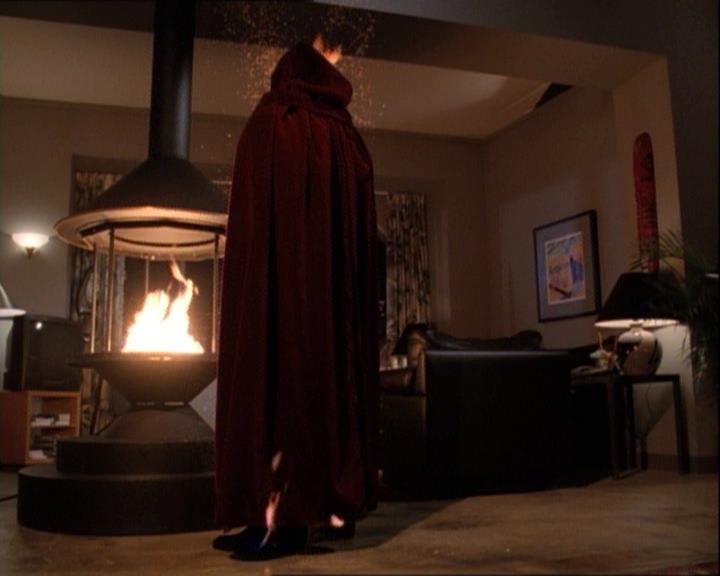 Charmed-Online-dot-net_122DejaVuAllOverAgain0027.jpg