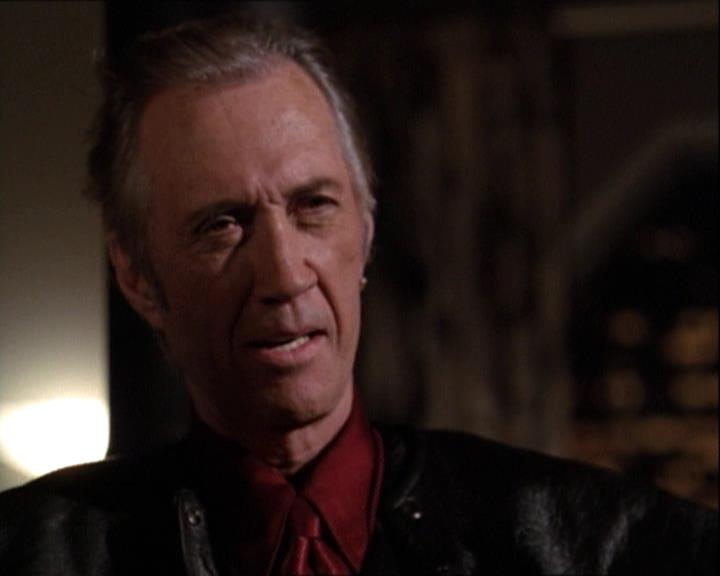 Charmed-Online-dot-net_122DejaVuAllOverAgain0052.jpg