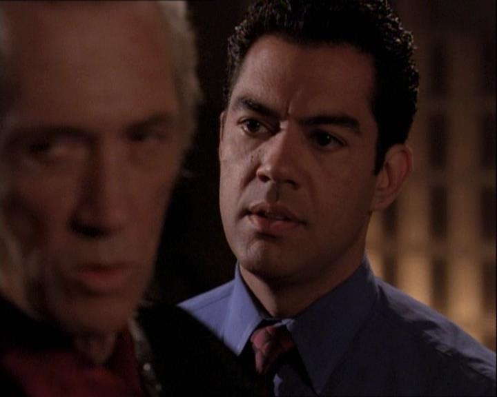 Charmed-Online-dot-net_122DejaVuAllOverAgain0063.jpg