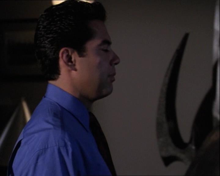 Charmed-Online-dot-net_122DejaVuAllOverAgain0078.jpg