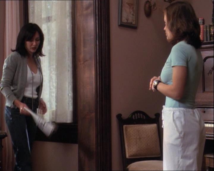 Charmed-Online-dot-net_122DejaVuAllOverAgain0203.jpg