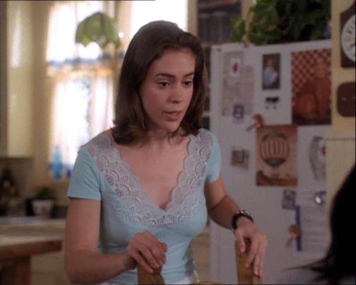 Charmed-Online-dot-net_122DejaVuAllOverAgain1009.jpg