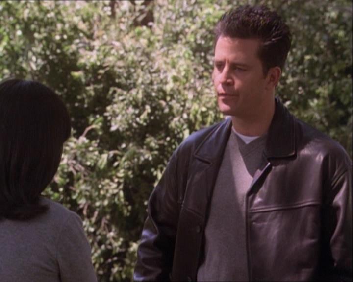 Charmed-Online-dot-net_122DejaVuAllOverAgain1682.jpg
