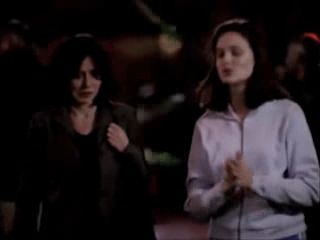 Charmed-Online-dot-net_Charmed-1x00UnairedPilot-1384.jpg