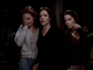 Charmed-Online-dot-net_Charmed-1x00UnairedPilot-1773.jpg