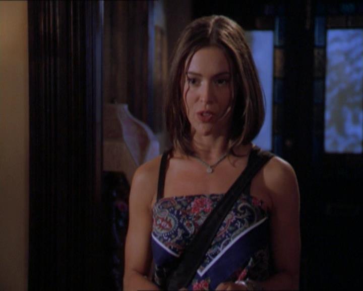 Charmed-Online_dot_net-2x01WitchTrial0119.jpg