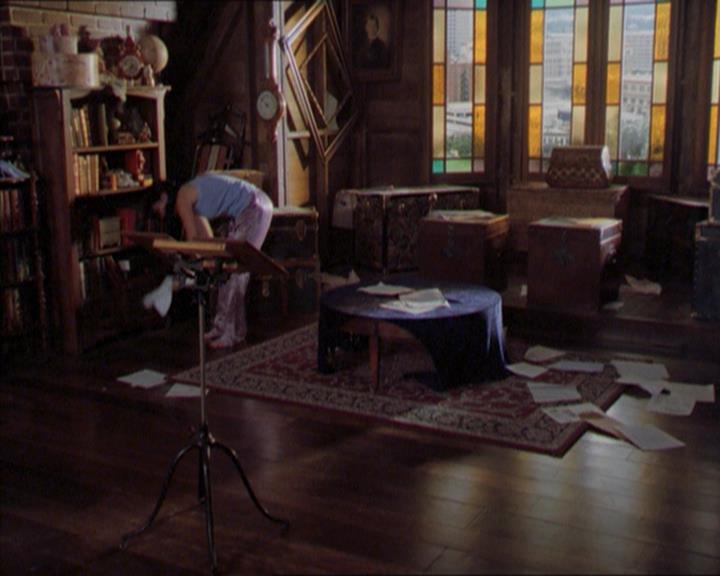Charmed-Online_dot_net-2x01WitchTrial0293.jpg