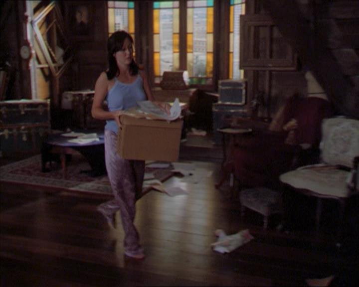 Charmed-Online_dot_net-2x01WitchTrial0297.jpg